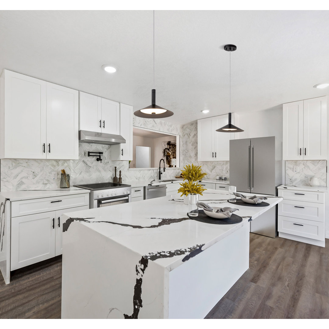 Vicente - LED Pendant - 3K/4K/5K CCT Selectable